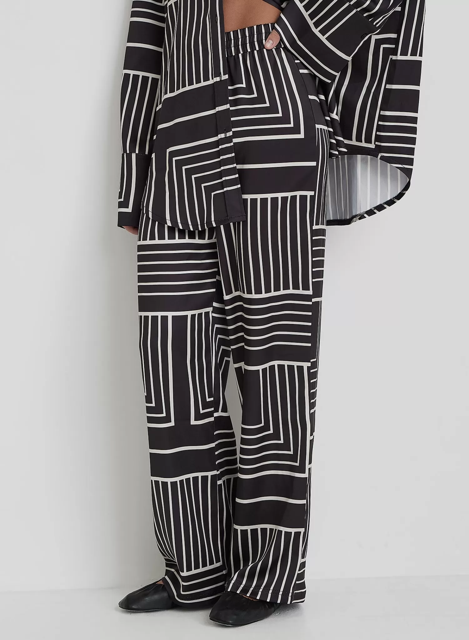 Black And Cream Abstract Print Relaxed Satin Trouser- Kora-4th & Reckless New
